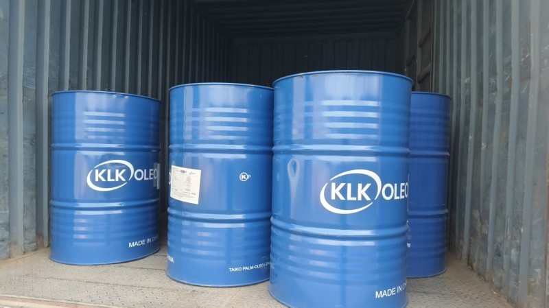 三醋酸甘油酯發貨實拍.jpg 三醋酸甘油酯發貨實拍.jpg